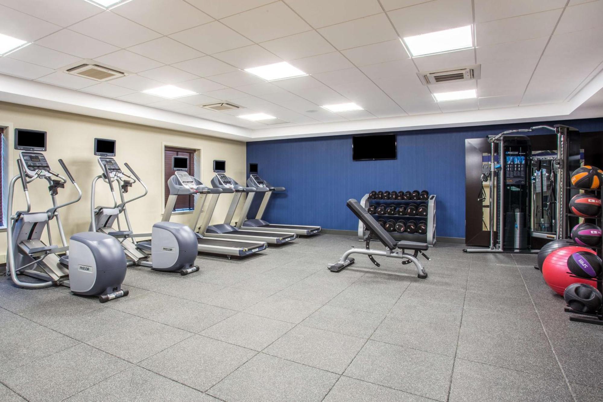 Hampton Inn & Suites Yonkers - Westchester Εξωτερικό φωτογραφία