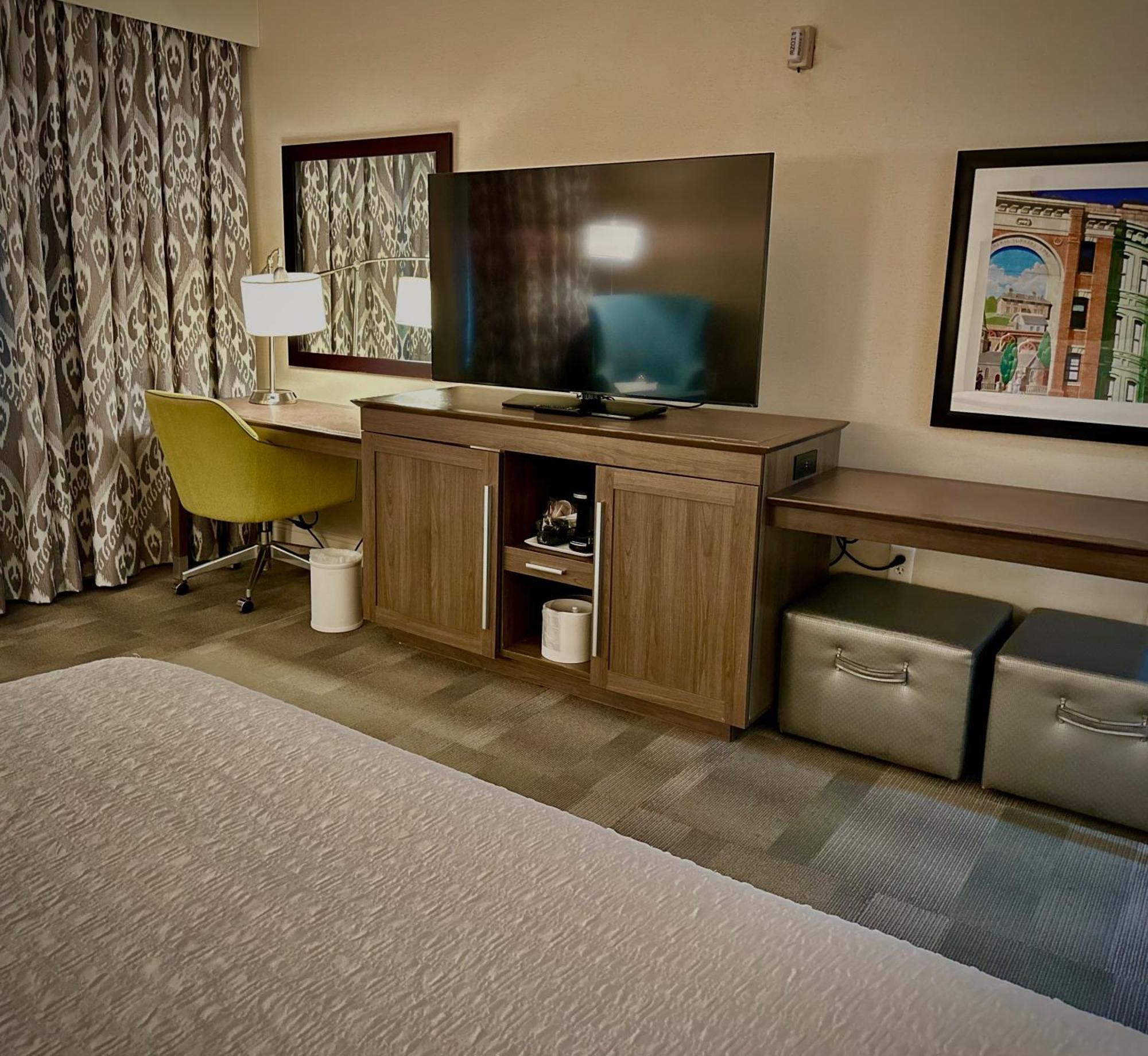 Hampton Inn & Suites Yonkers - Westchester Εξωτερικό φωτογραφία