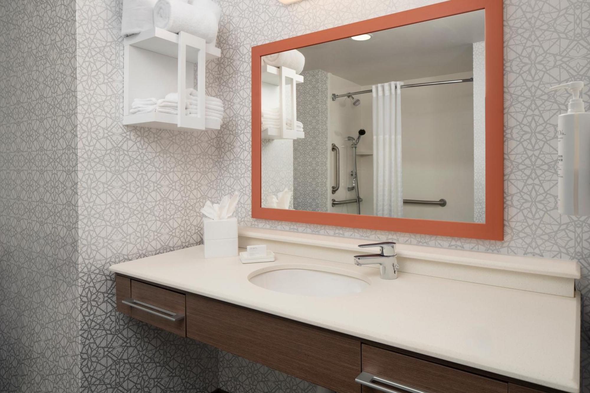 Hampton Inn & Suites Yonkers - Westchester Εξωτερικό φωτογραφία